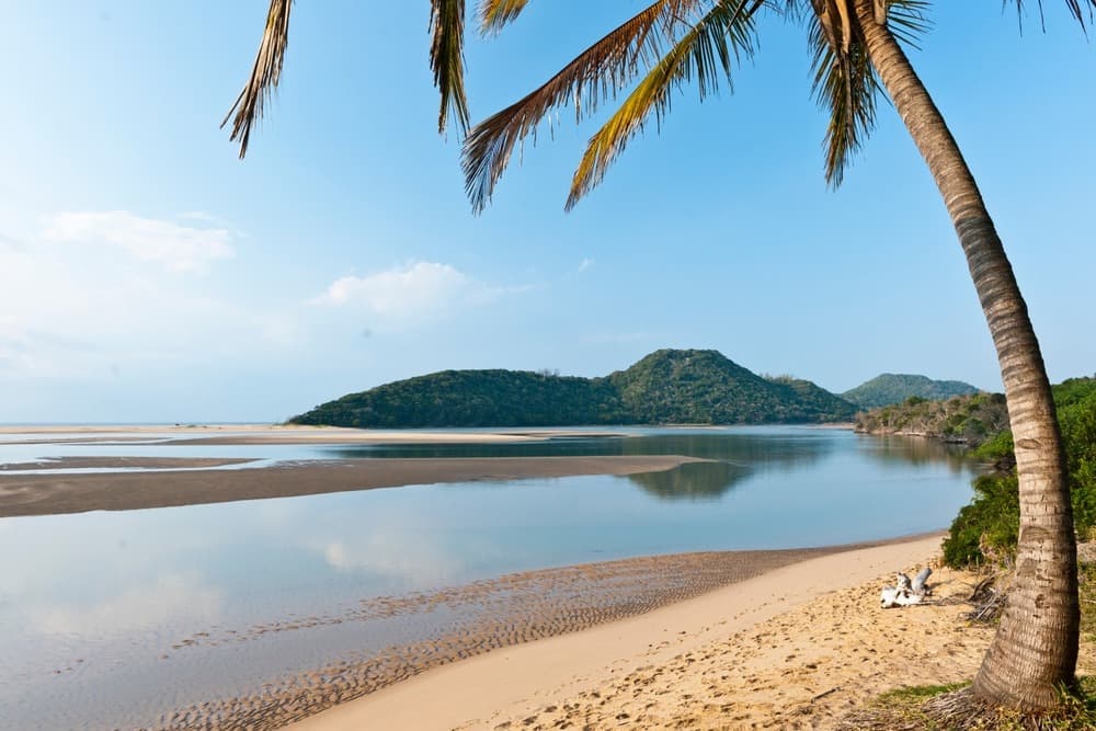 shutterstock 2547058059 kosi bay